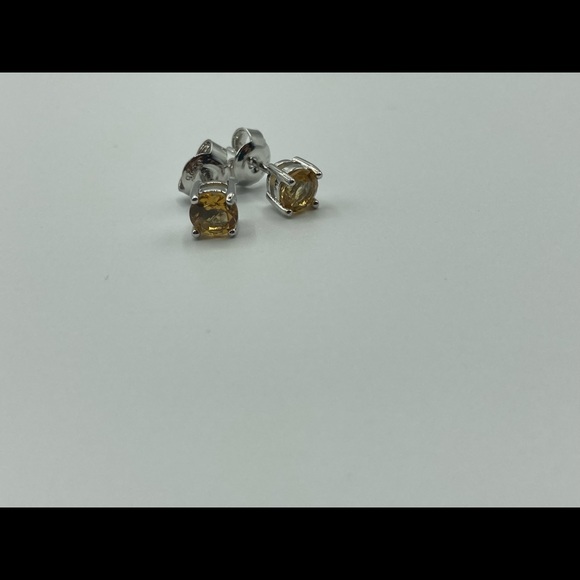 Silver Citrine Natural Gemstone Stud Earring - Picture 3 of 5